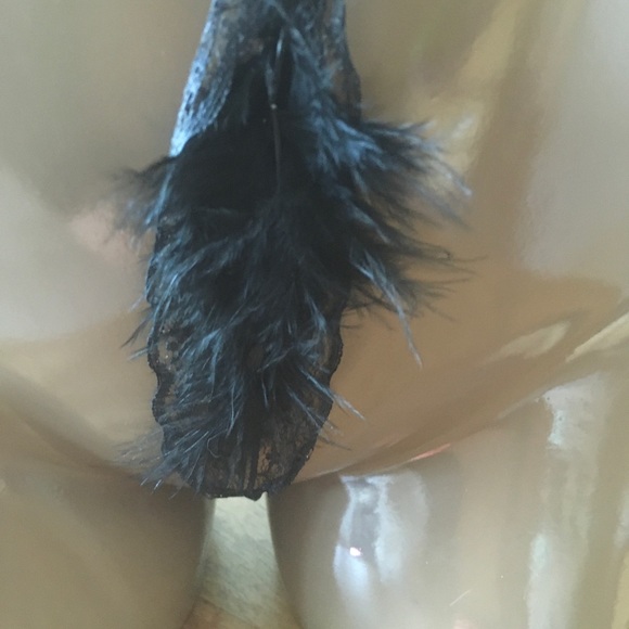 Hot Date? Got you (un)covered! Handmade from recycled jump rings - Picture 3 of 5